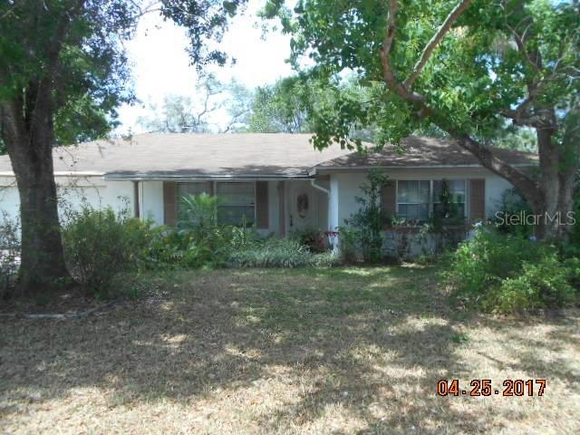 114 Whittier Ln., Winter Haven, FL 33884