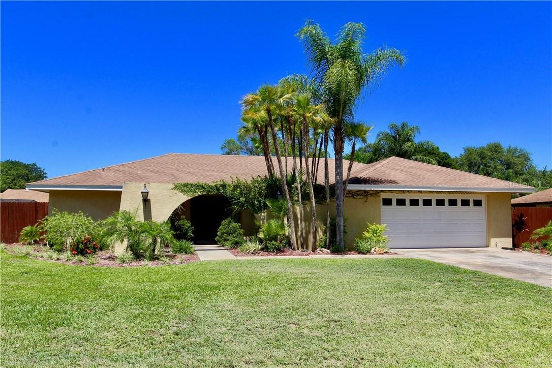 1203 Cypress Point, Winter Haven, FL 33884