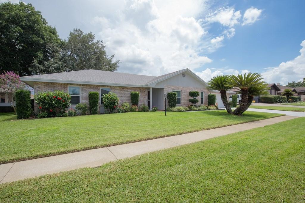 2125 Edgewater Cir., Winter Haven, FL 33880