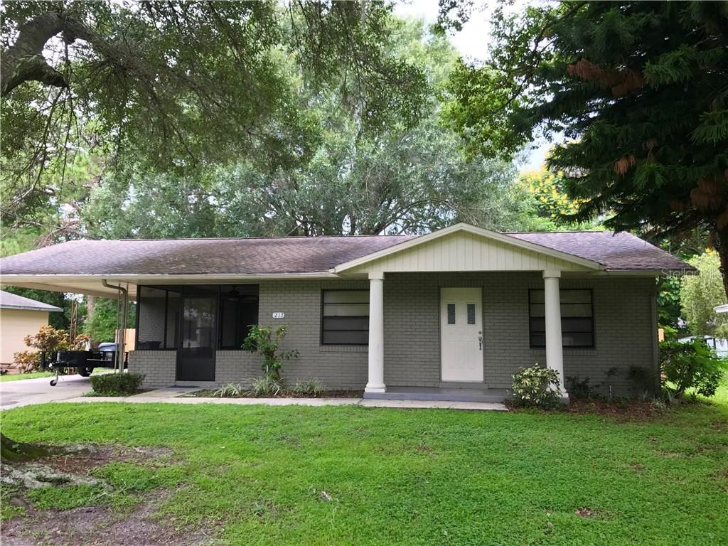 217 Pinehurst Dr., Auburndale, FL 33823