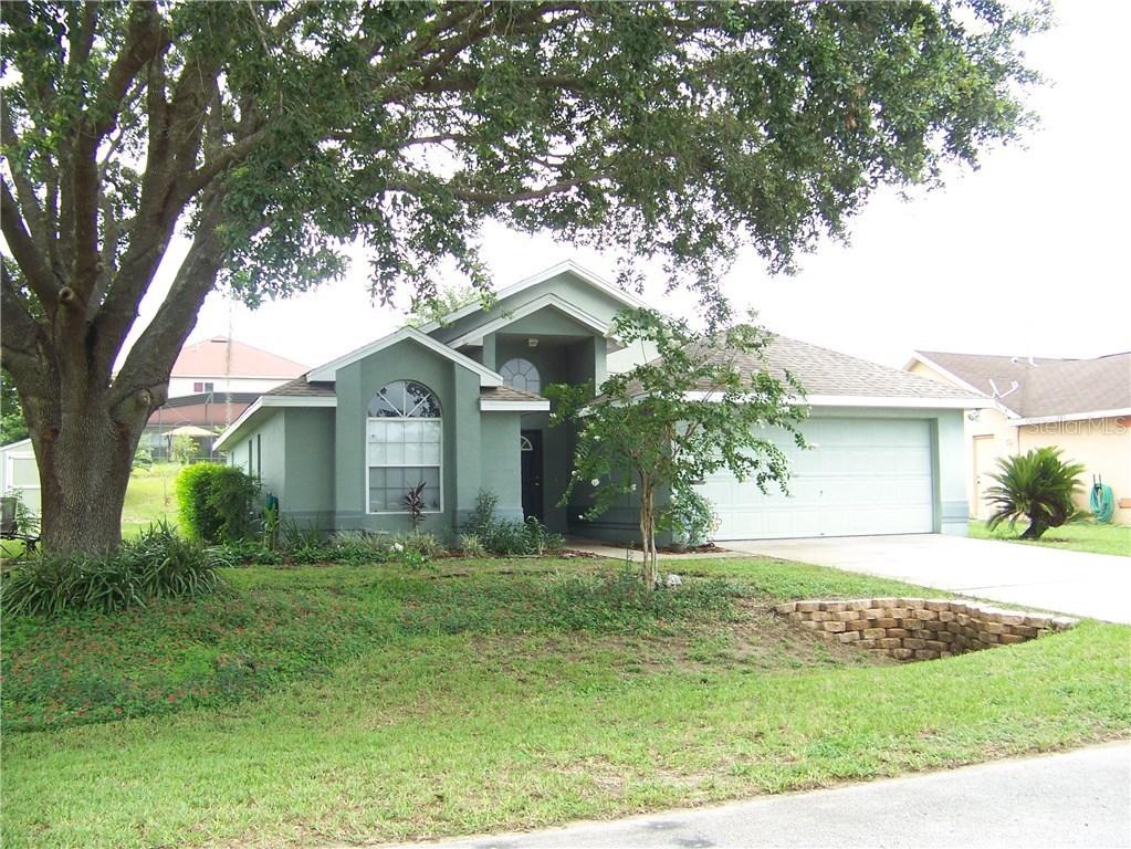 124 Oxford Rd., Davenport, FL 33896