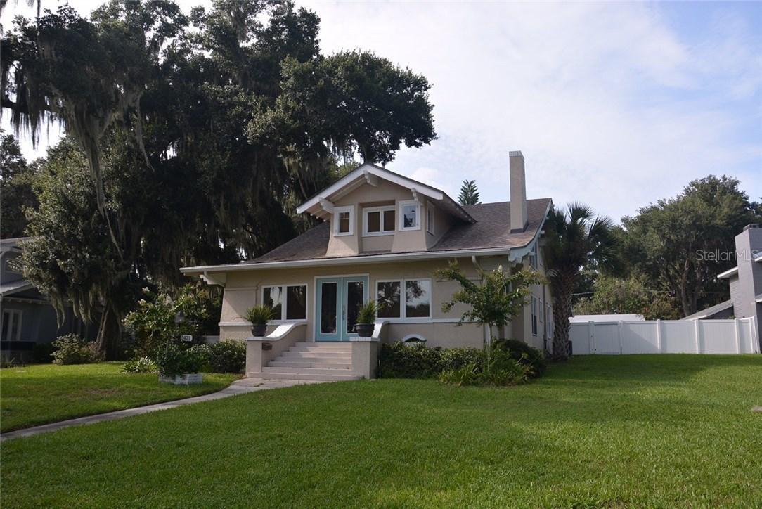 1421 N Lake Howard Dr., Winter Haven, FL 33881