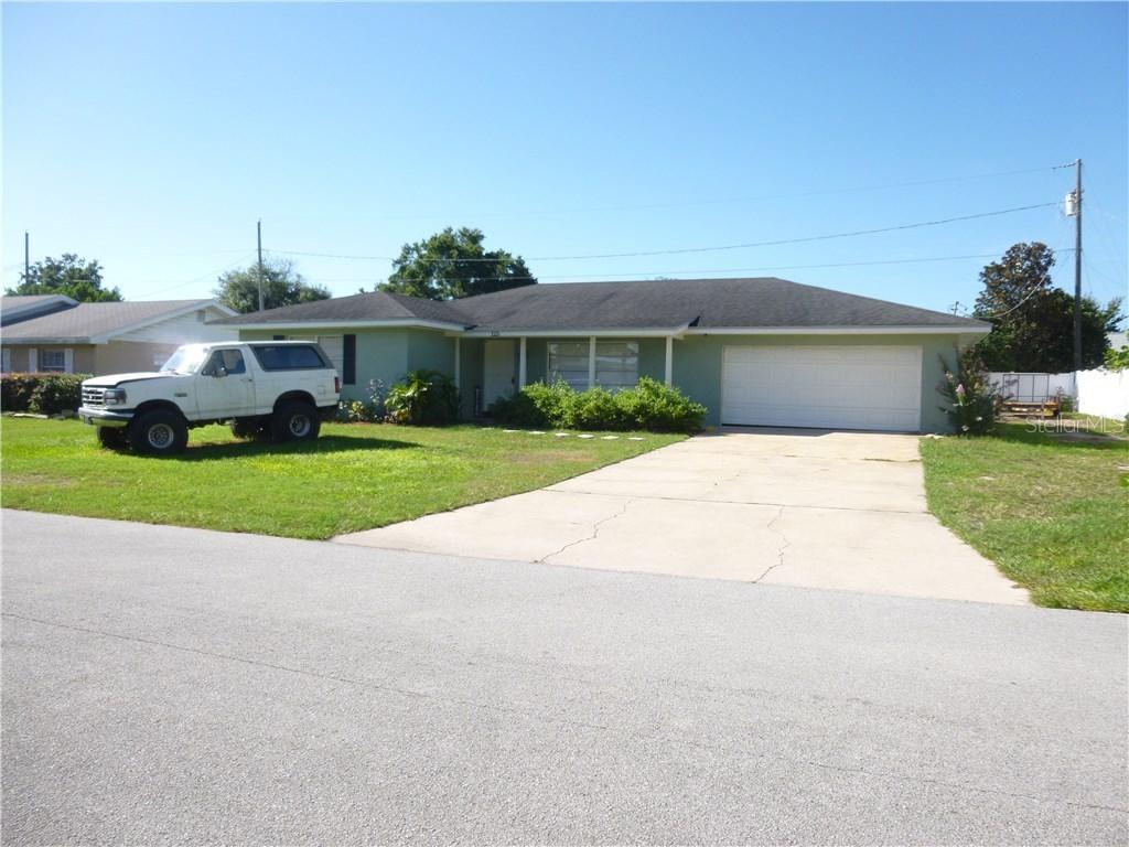 125 Chaucer Ln., Winter Haven, FL 33884