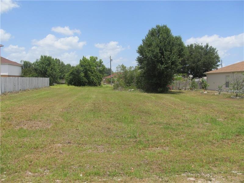313 Corsica Ct., Poinciana, FL 34758