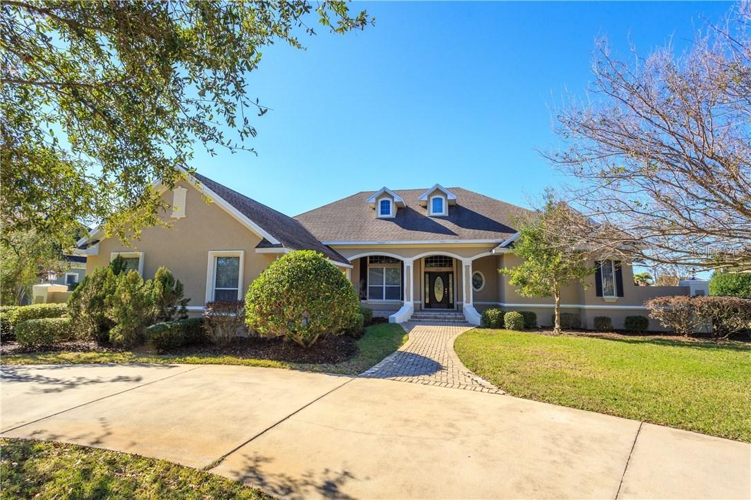 2675 Wyndsor Oaks Pl., Winter Haven, FL 33884