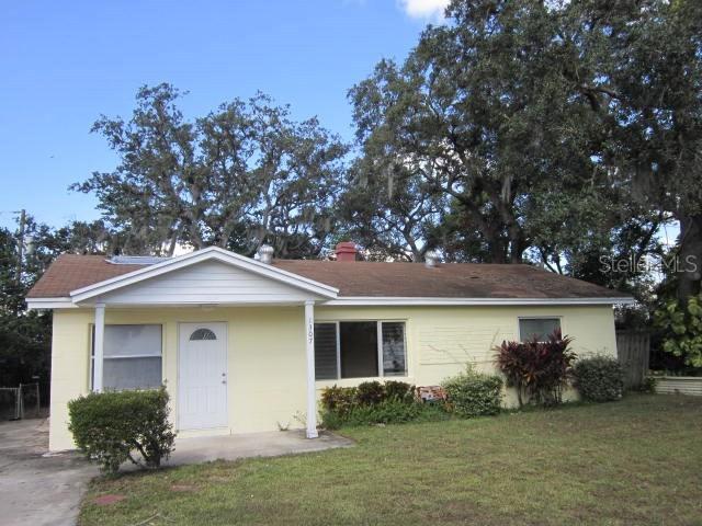 1307 Bryn Mawr Ave., Lake Wales, FL 33853