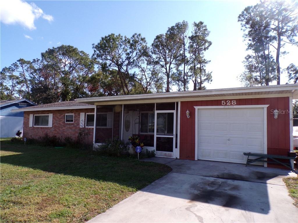 528 Tanglewood Dr., Auburndale, FL 33823