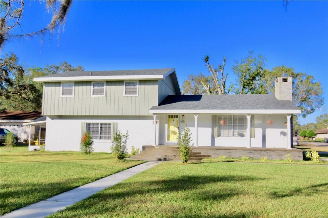 107 Lakeview Dr, Auburndale, FL 33823