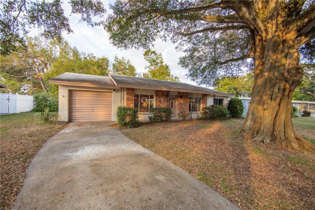 1511 Avenue F, Winter Haven, FL 33881