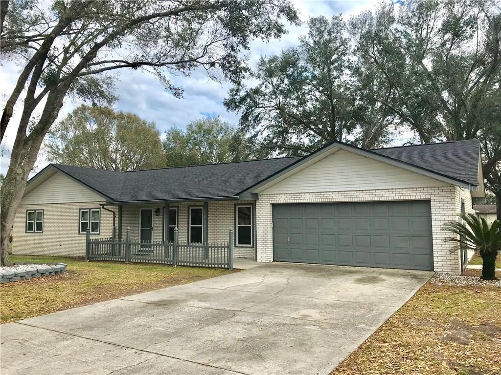 206 Denese Ln., Auburndale, FL 33823