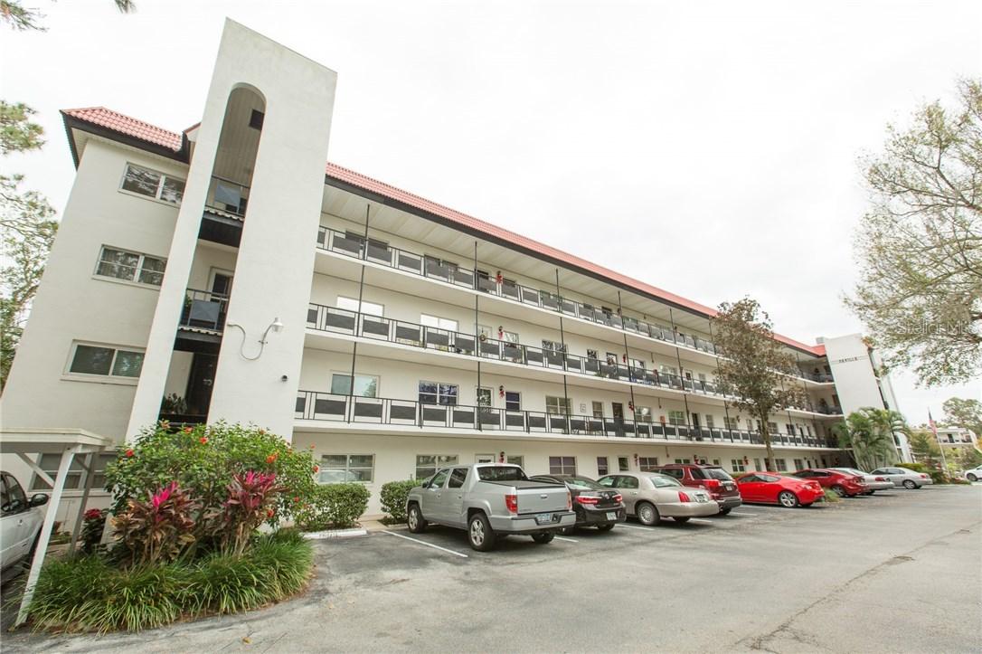 200 El Camino Dr. #304, Winter Haven, FL 33884