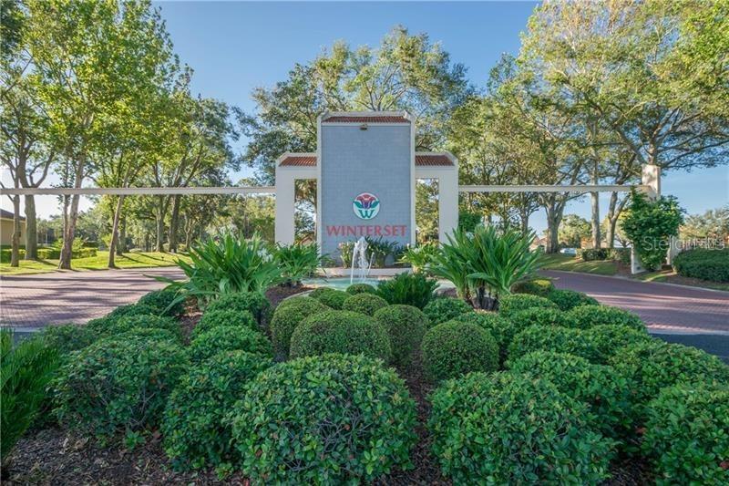 406 Laurel Cove Way, Winter Haven, FL 33884