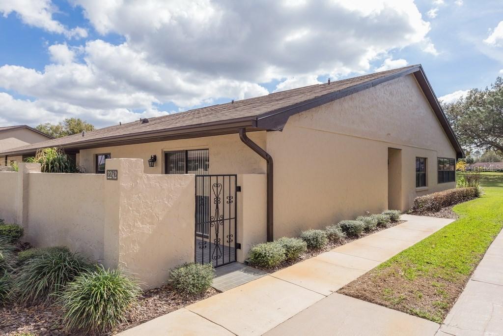 2242 Firestone Pl., Winter Haven, FL 33884