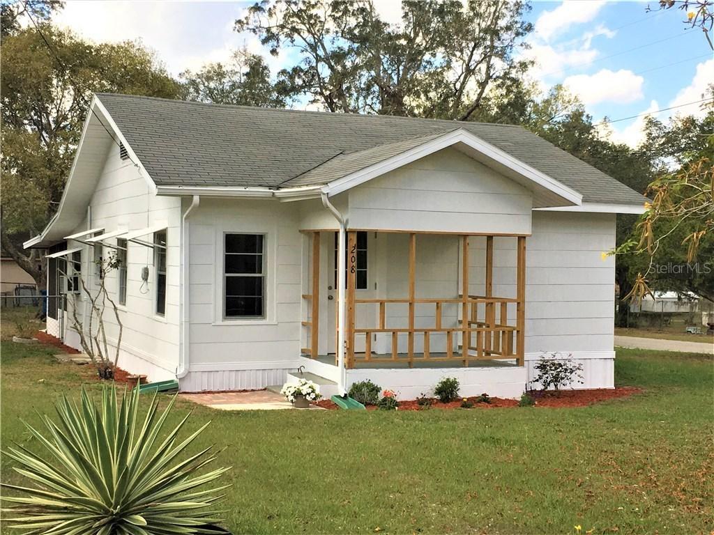 208 N Manatee Ave., Davenport, FL 33837