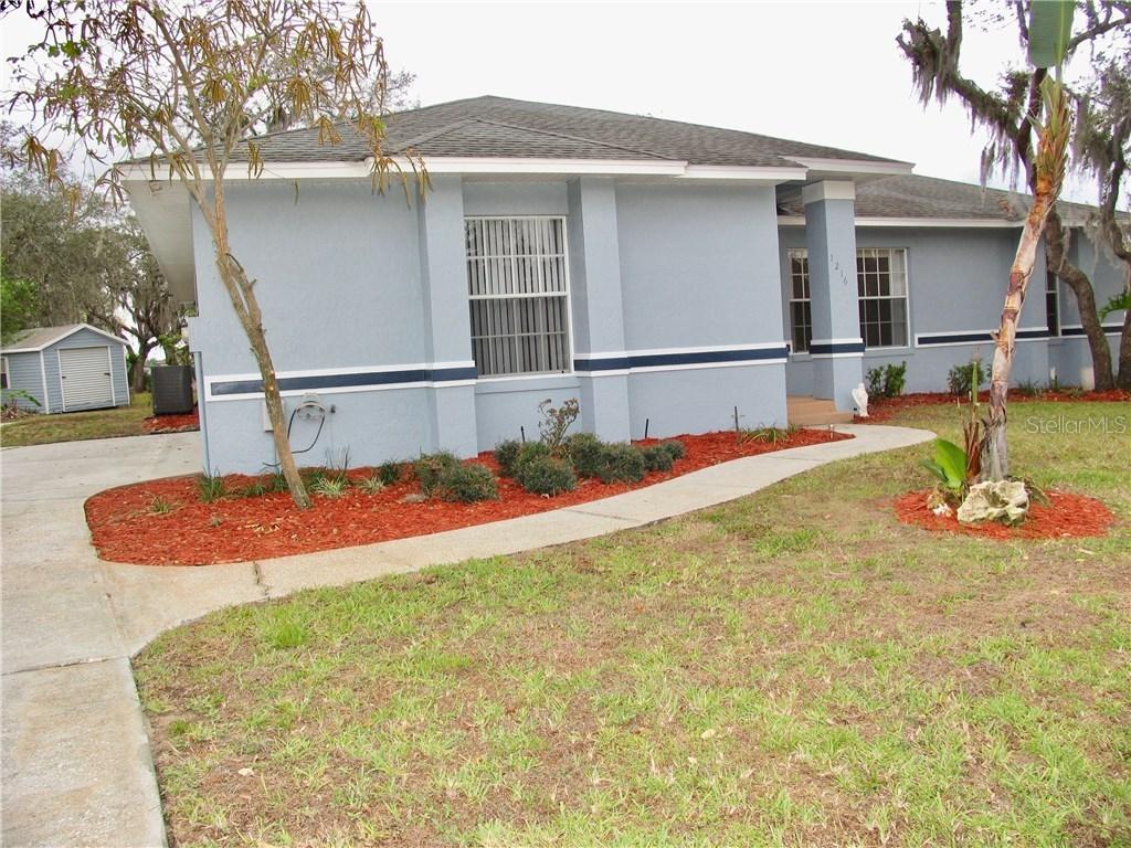1216 Lake Loop, Winter Haven, FL 33880