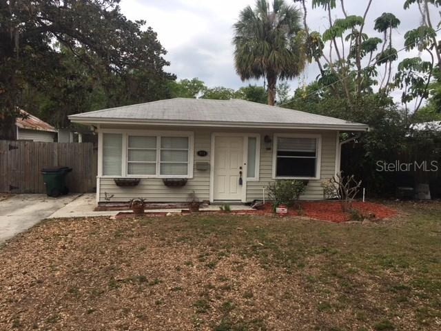 951 N Lake Otis Dr., Winter Haven, FL 33880