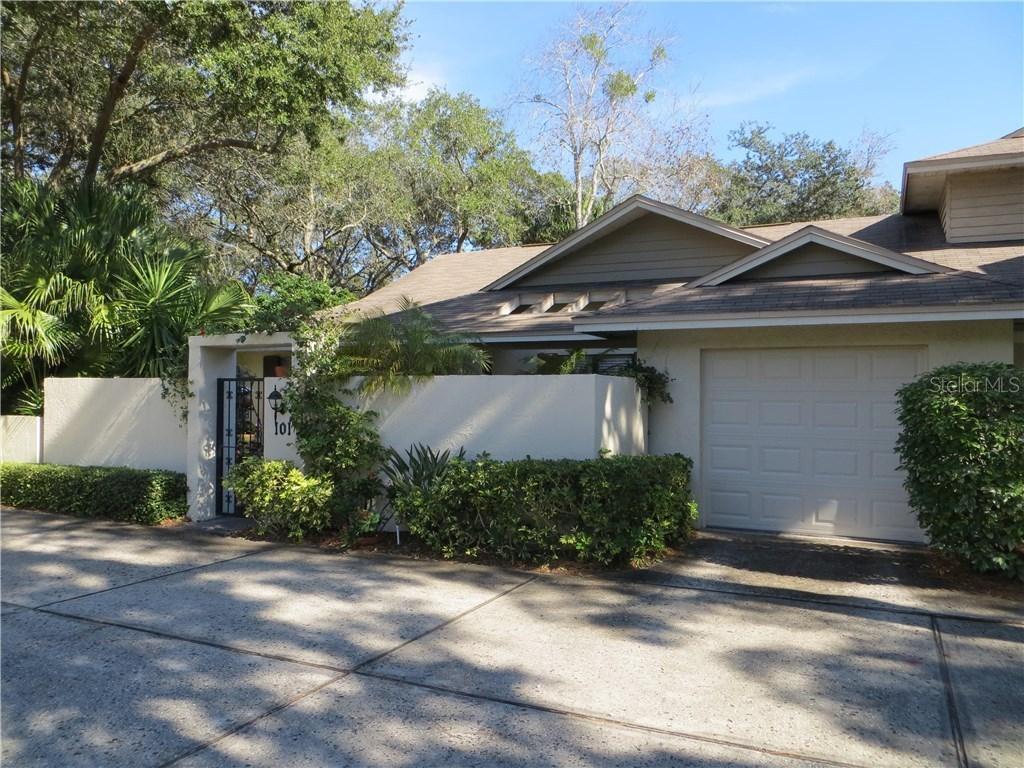 101 Parkside Colony Dr., Tarpon Springs, FL 34689
