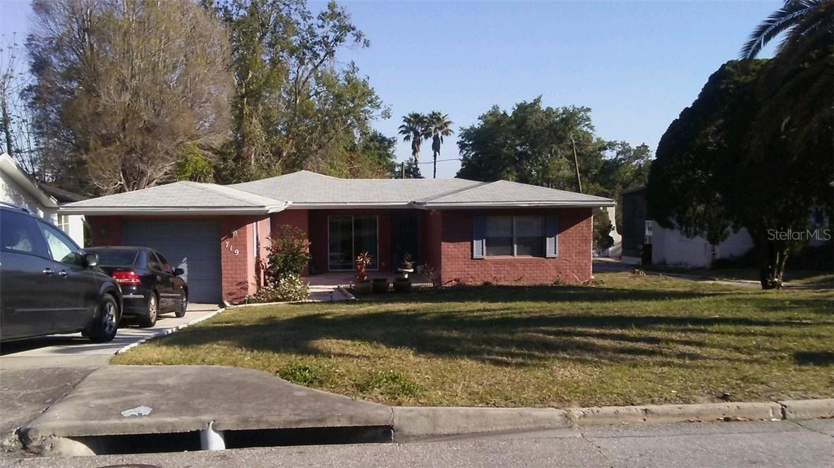 719 Carlton Ave., Lake Wales, FL 33853
