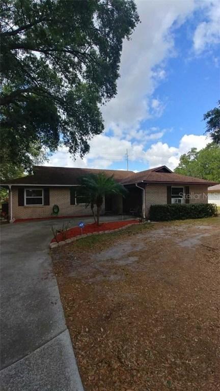 106 Lighter Log Ln., Auburndale, FL 33823