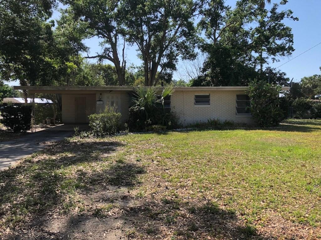 2701 Woodlawn Dr., Winter Haven, FL 33881