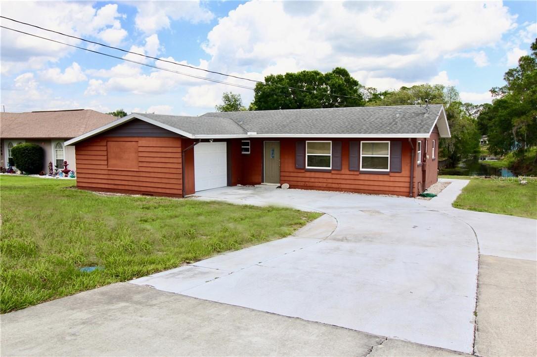 6654 Cypress Dr., Lake Wales, FL 33898