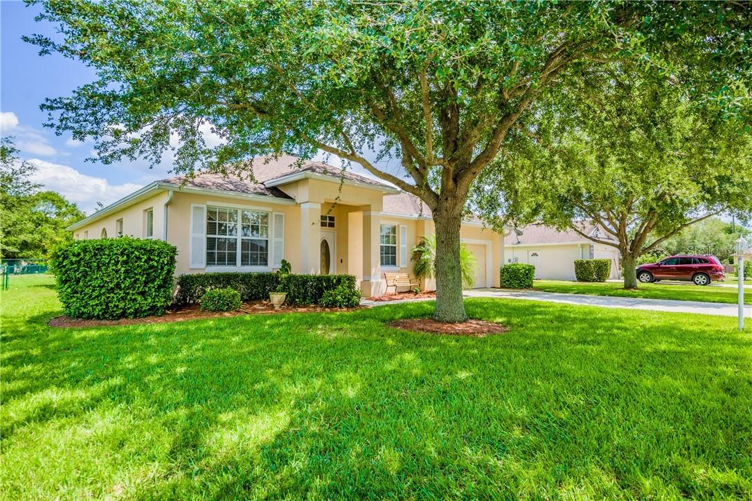 4316 Dinner Lake Dr., Lake Wales, FL 33859