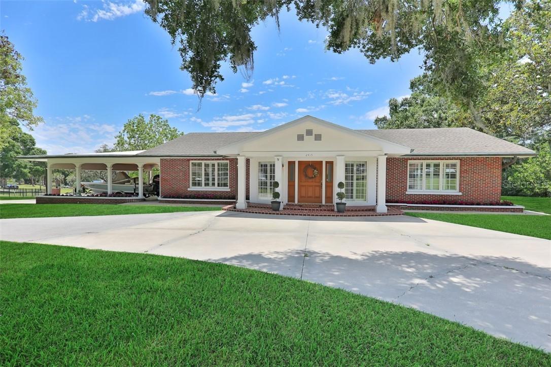 2415 Cypress Gardens Blvd., Winter Haven, FL 33884