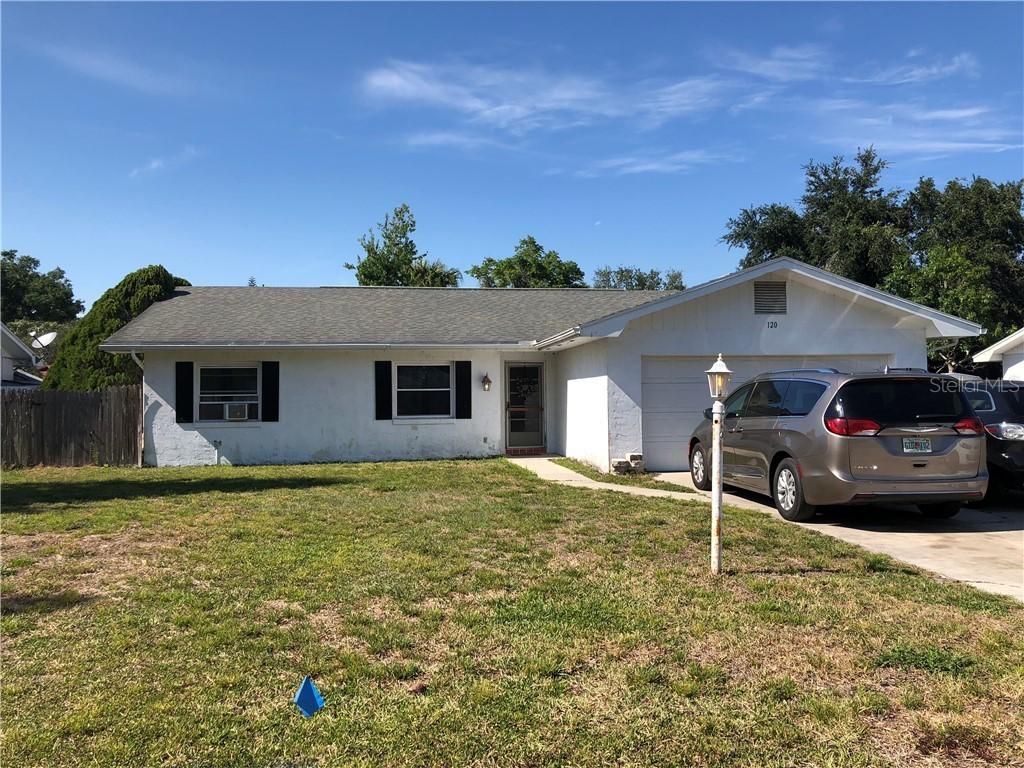 120 Sandburg Ln., Winter Haven, FL 33884