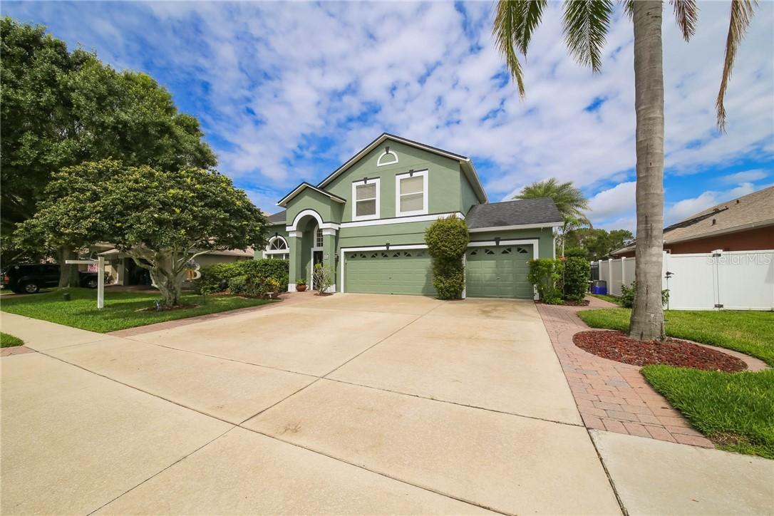 2818 Strand Cir., Oviedo, FL 32765