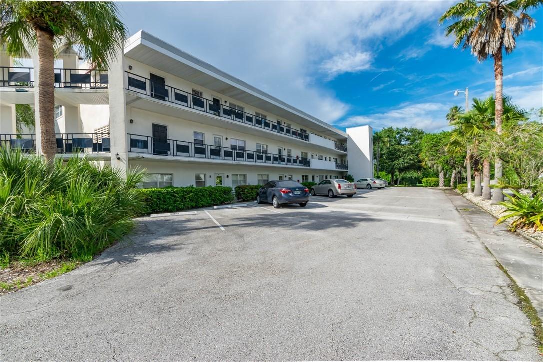 100 El Camino Dr. #109, Winter Haven, FL 33884