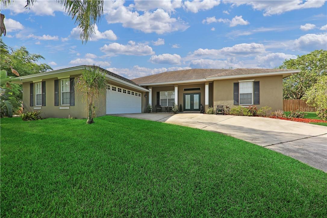 705 S Lake Florence Dr., Winter Haven, FL 33884