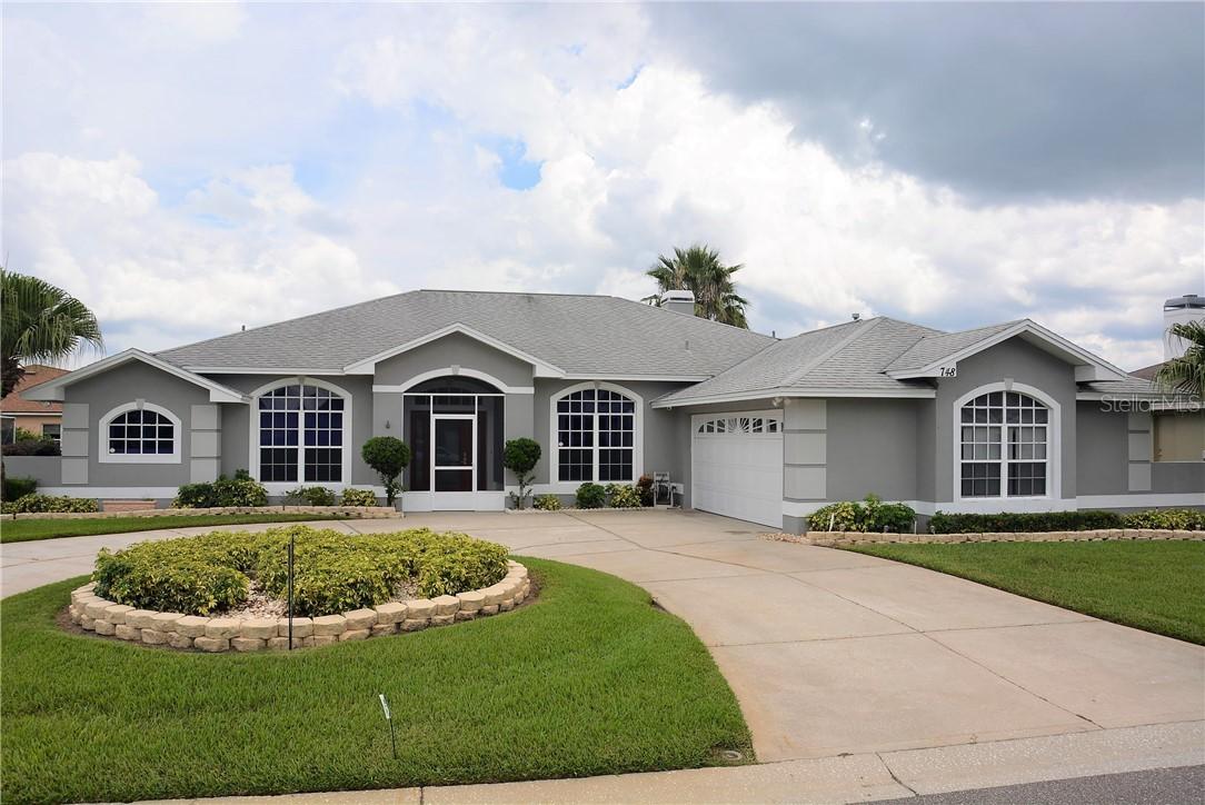 748 Santa Maria Dr., Winter Haven, FL 33884