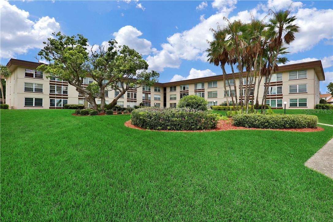 333 Lake Howard Dr. #211A, Winter Haven, FL 33880