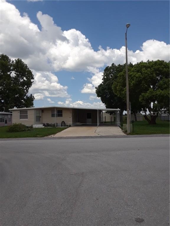 2105 Lois Blvd., Lake Alfred, FL 33850