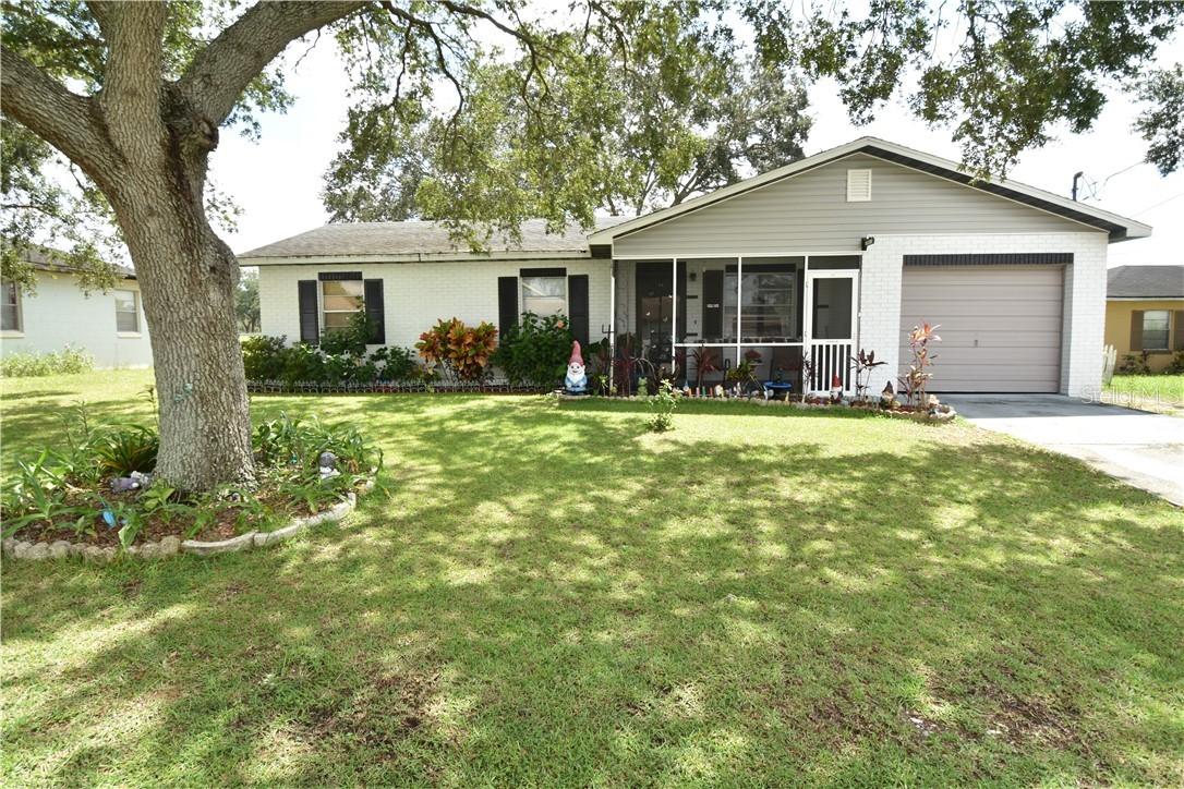 111 Crestview Ct., Davenport, FL 33837