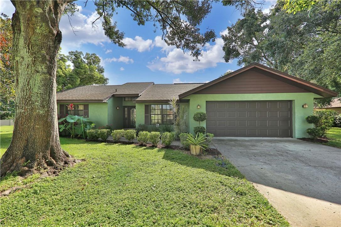 808 Carlton Ct., Winter Haven, FL 33884