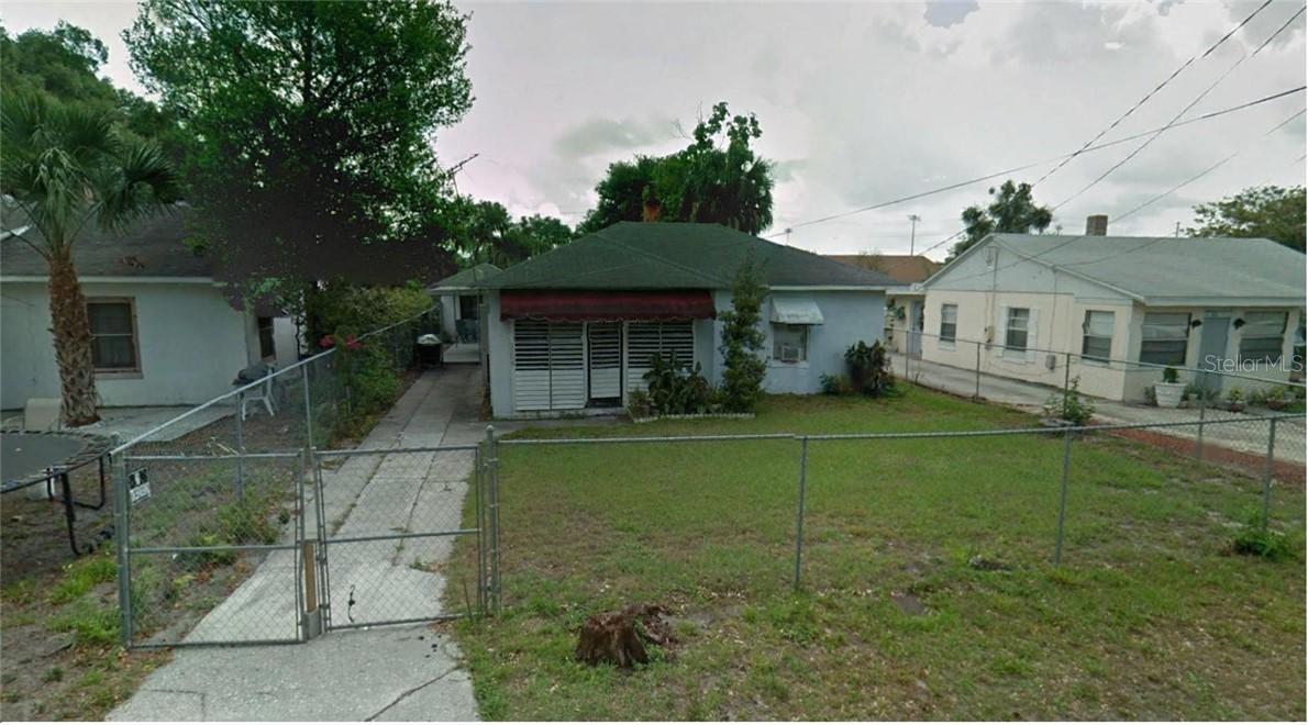 1208 6th St., Winter Haven, FL 33881