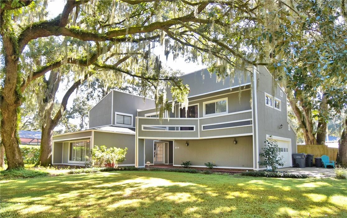 6318 Cedar Ln., Lakeland, FL 33813