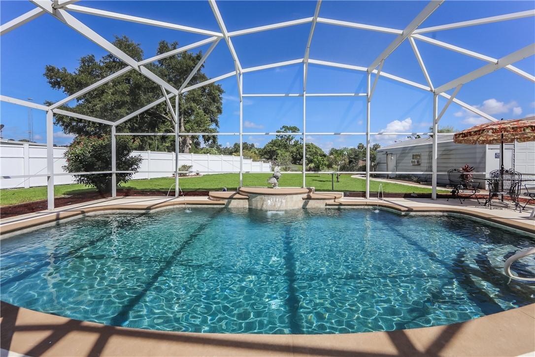 311 Sunshine Dr., Lake Wales, FL 33859