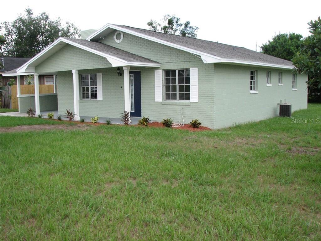 1052 Lake Lure Loop, Lakeland, FL 33801