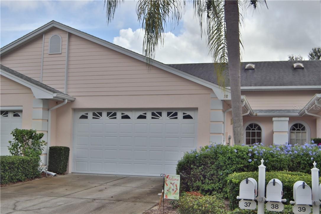 38 Enclave Dr., Winter Haven, FL 33884