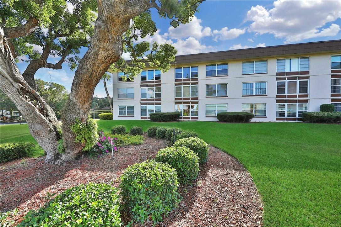 333 Lake Howard Dr. #103B, Winter Haven, FL 33880