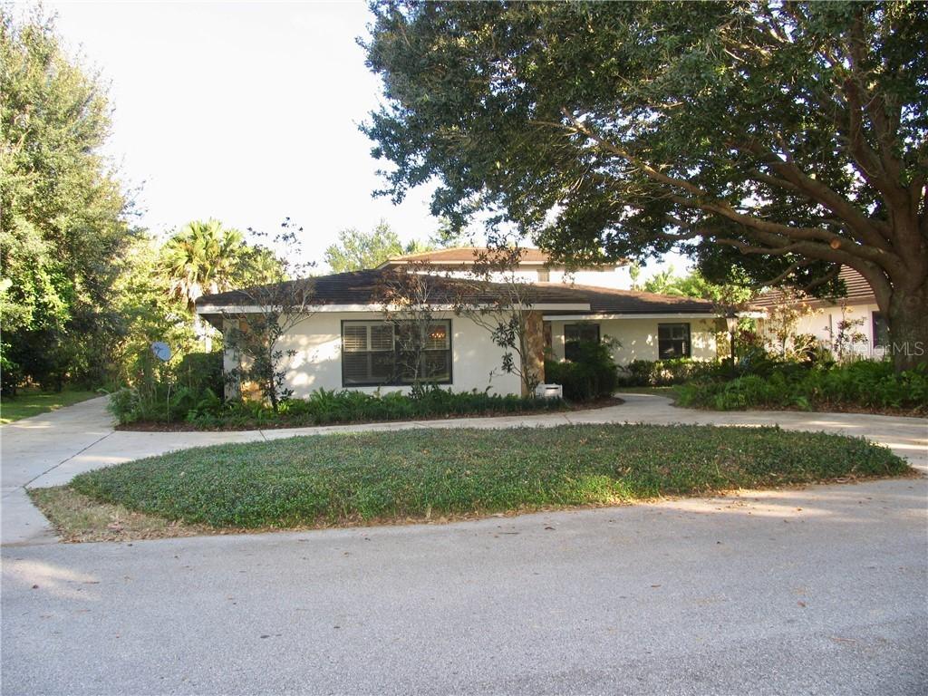 16 Pilot Pl., Winter Haven, FL 33881