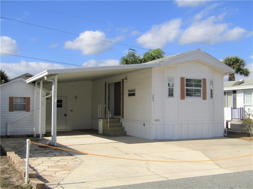 302 Citrus Ridge Dr., Davenport, FL 33837