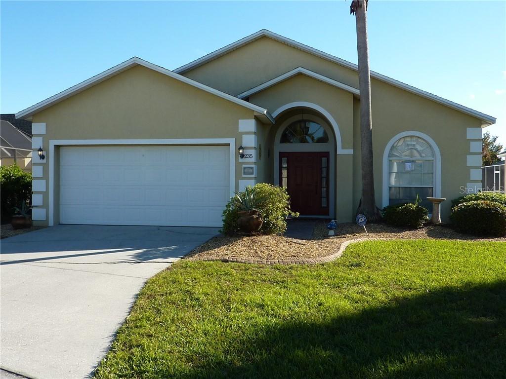 235 Hills Bay Dr., Davenport, FL 33896