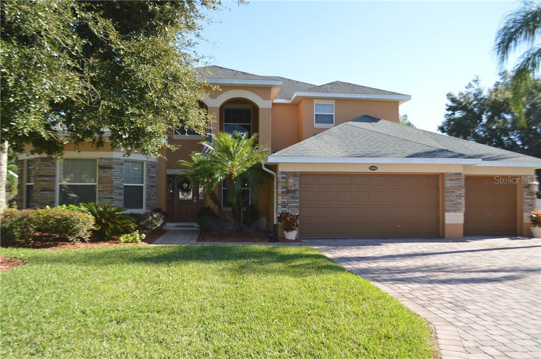 1884 Eloise Cove Dr., Winter Haven, FL 33884