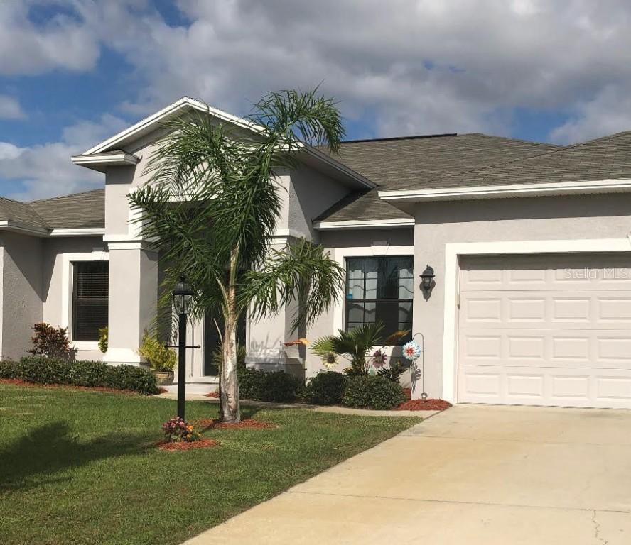 141 Dinner Lake Ave., Lake Wales, FL 33859
