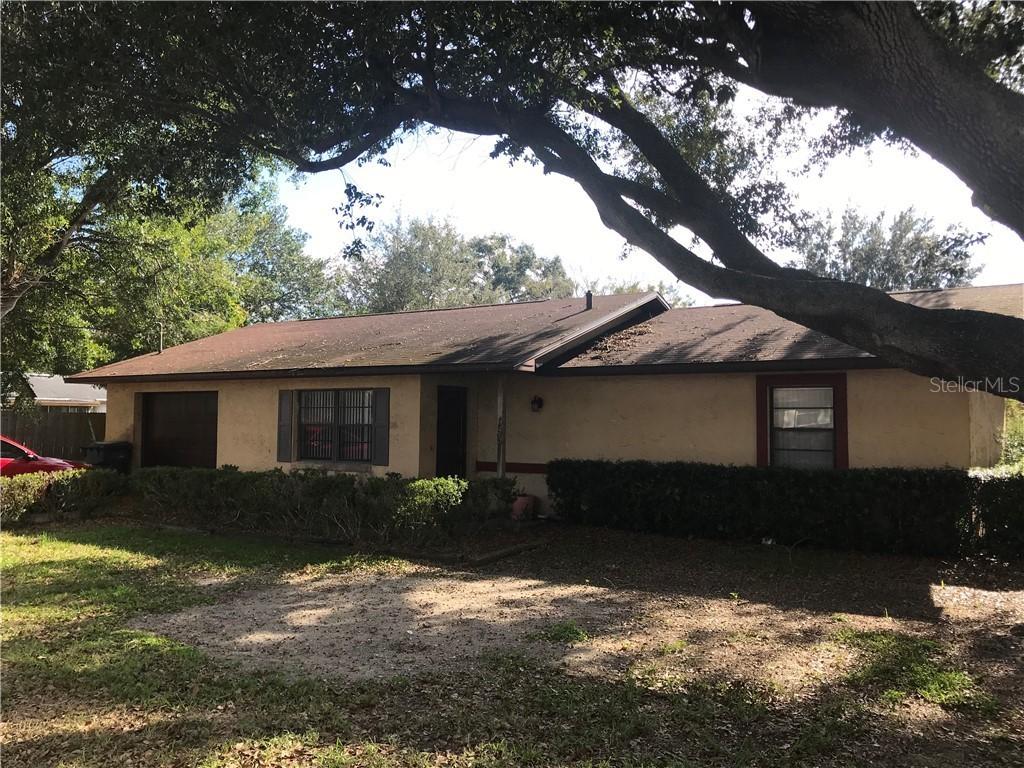 585 Wakulla Dr., Winter Haven, FL 33884