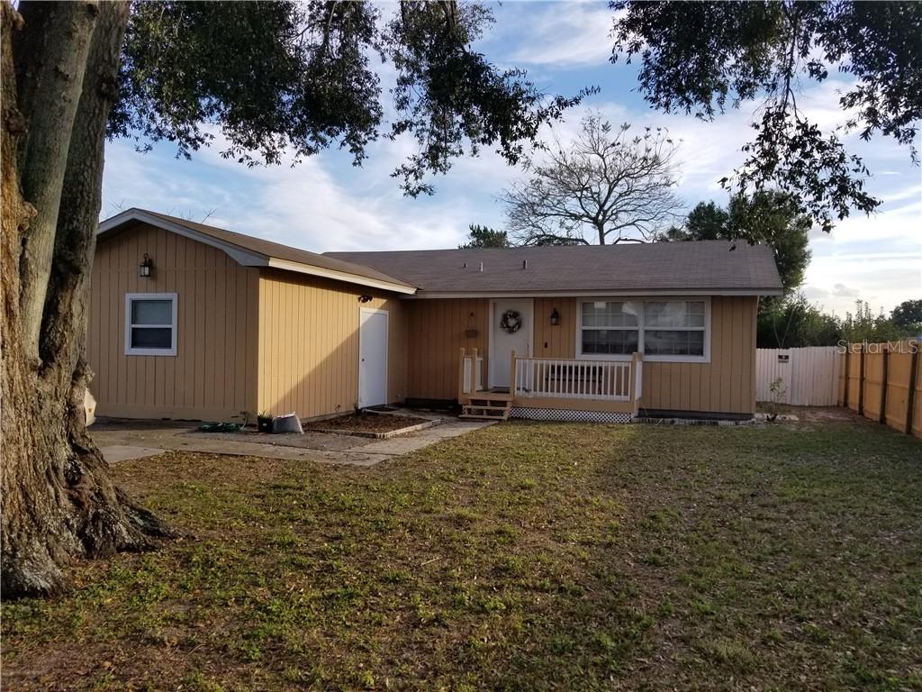1730 Avenue C, Winter Haven, FL 33881