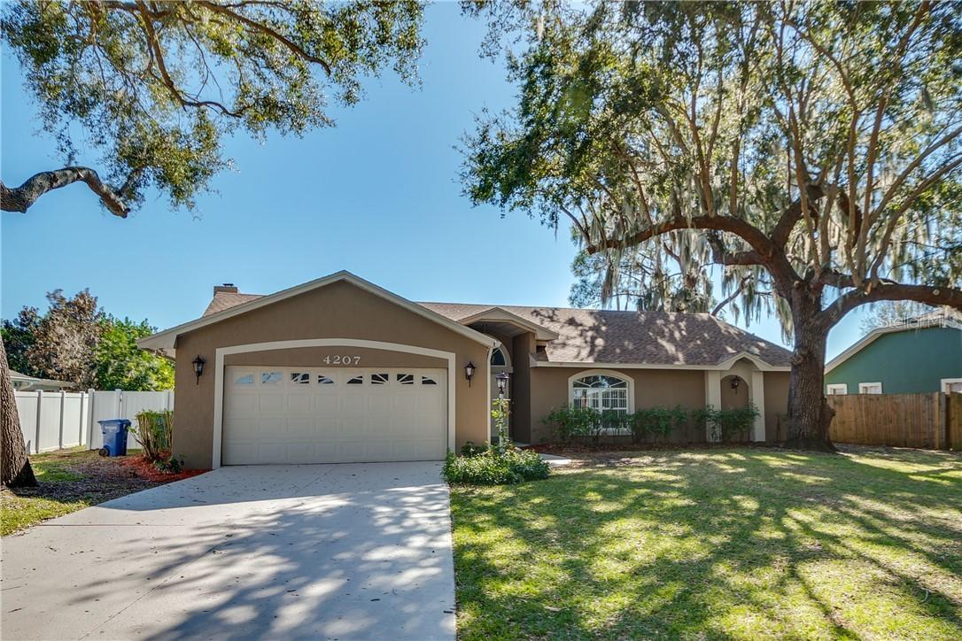 4207 Lake Marianna Dr., Winter Haven, FL 33881